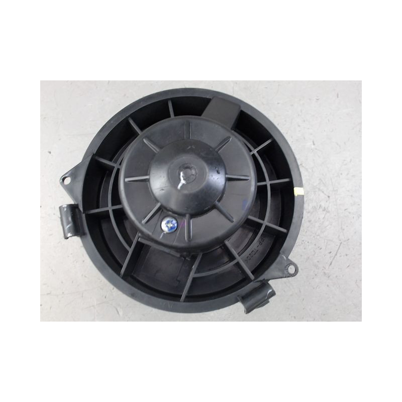MOTEUR VENTILATEUR CHAUFFAGE NISSAN MICRA