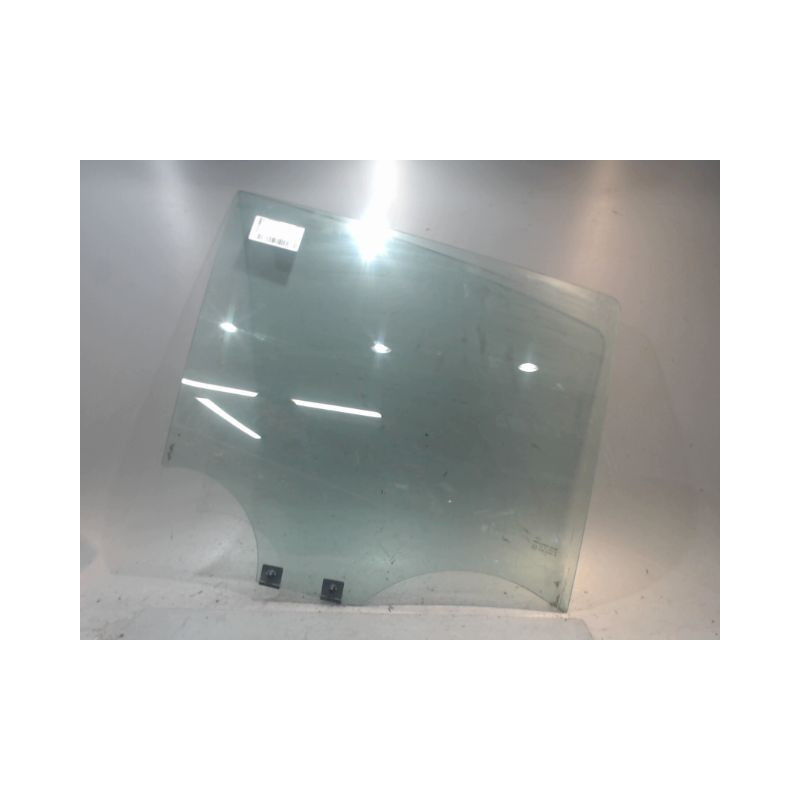 GLACE PORTE ARD DACIA SANDERO