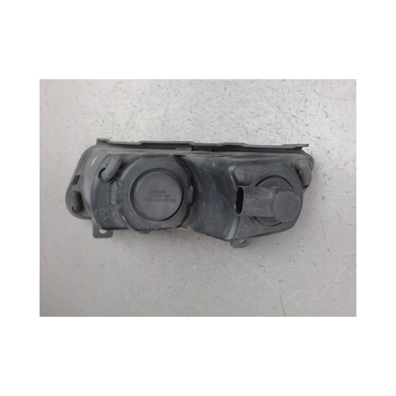 PHARE ANTIBROUILLARD AVANT DROIT VOLKSWAGEN POLO