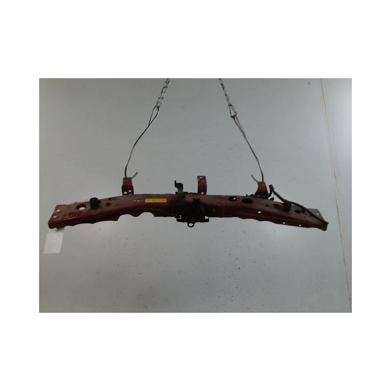 TRAVERSE SUPERIEURE ARMATURE AVANT NISSAN MICRA