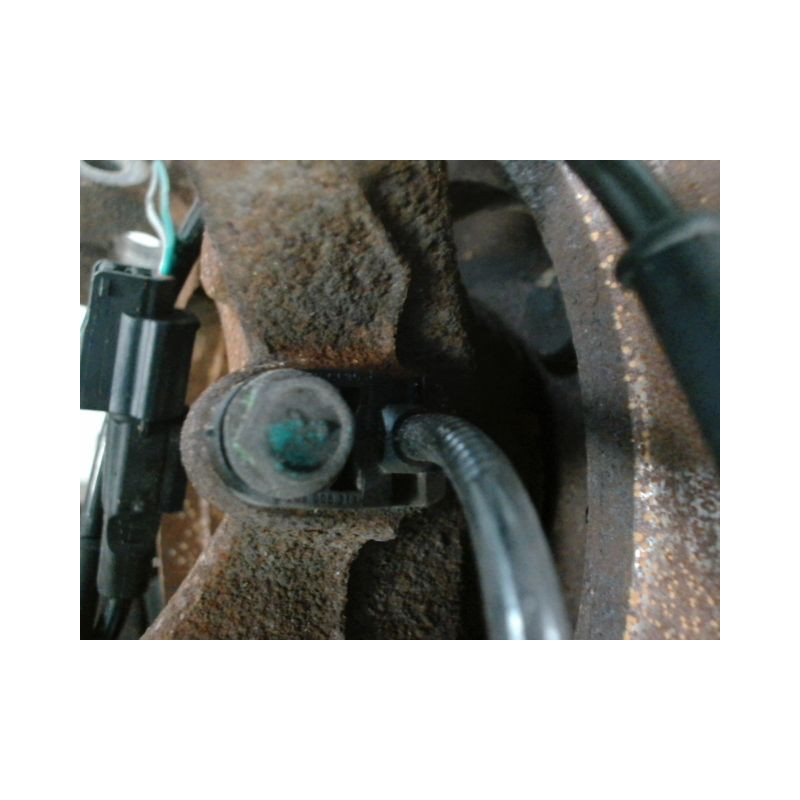 PIVOT AVANT GAUCHE NISSAN MICRA