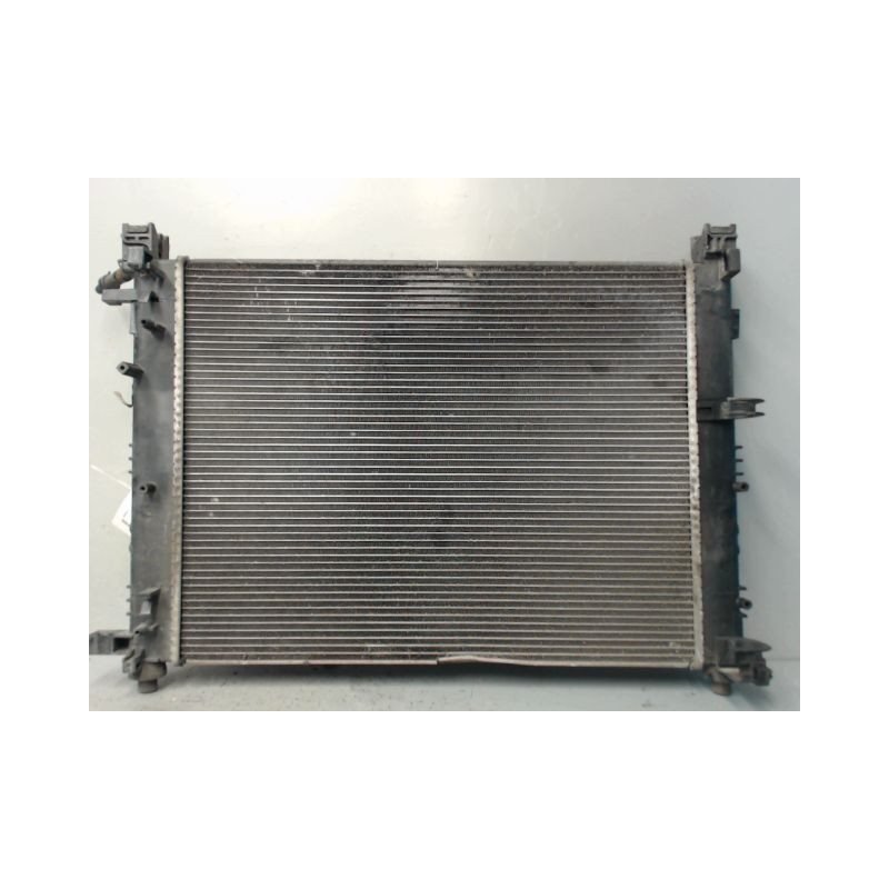 RADIATEUR DACIA SANDERO