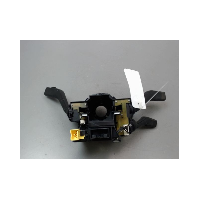 BLOC COMMODOS VOLKSWAGEN PASSAT BERL. IV Phase 2 (3B) 2000-2005
