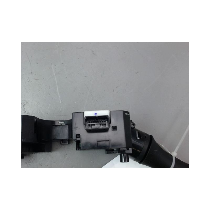 BLOC COMMODOS NISSAN JUKE Phase 2 2014-...