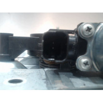MECANISME+MOTEUR LEVE-GLACE AVANT DROIT DACIA DUSTER