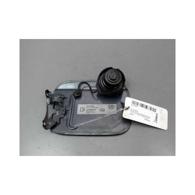 VOLET DE TRAPPE CARBURANT AUDI A4 AVANT II Phase 2 2004-2008