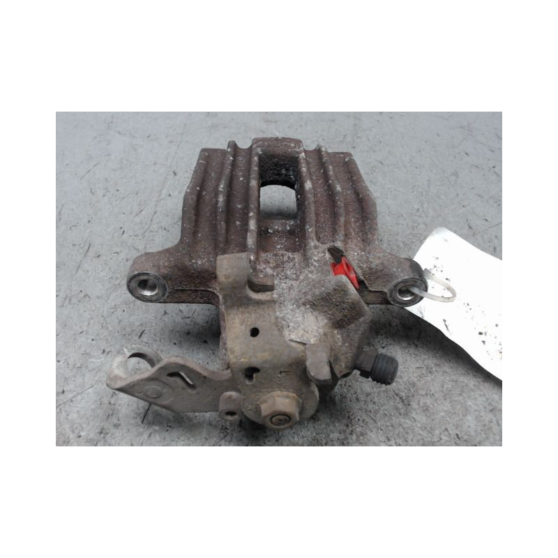 ETRIER DE FREIN ARRIERE DROIT VOLKSWAGEN GOLF IV 98-2004