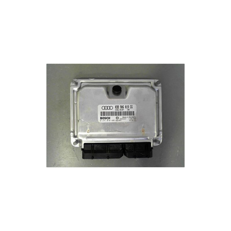 CALCULATEUR MOTEUR AUDI A4 2001-2004