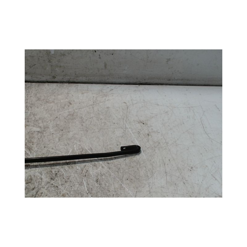 BRAS ESSUIE-GLACE AVANT GAUCHE DACIA SANDERO 2008-