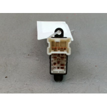 COMMANDE LEVE-GLACE PORTE AVD NISSAN NOTE