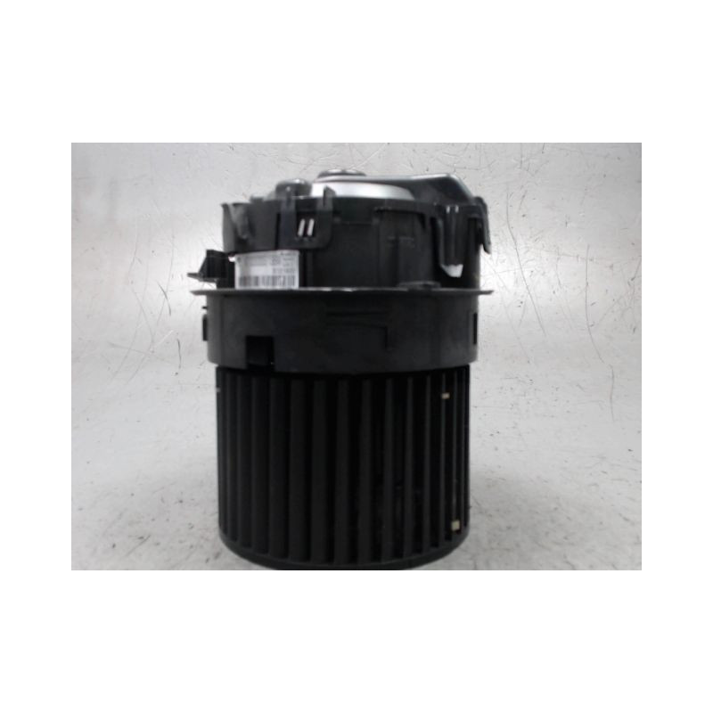 MOTEUR VENTILATEUR CHAUFFAGE NISSAN LEAF