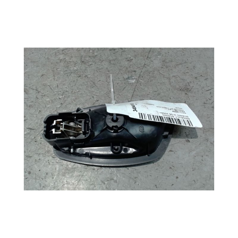 POIGNEE INTERIEURE PORTE AVANT DROIT RENAULT SCENIC III 2009-