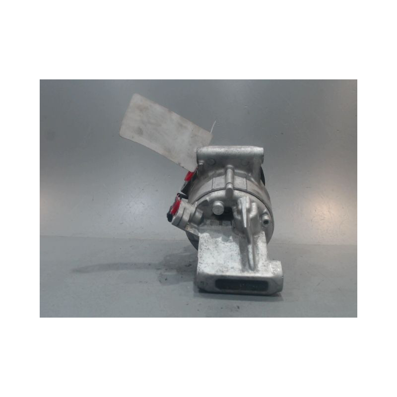 COMPRESSEUR AIR CONDITIONNE DACIA SANDERO