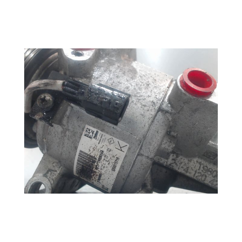 COMPRESSEUR AIR CONDITIONNE DACIA DUSTER