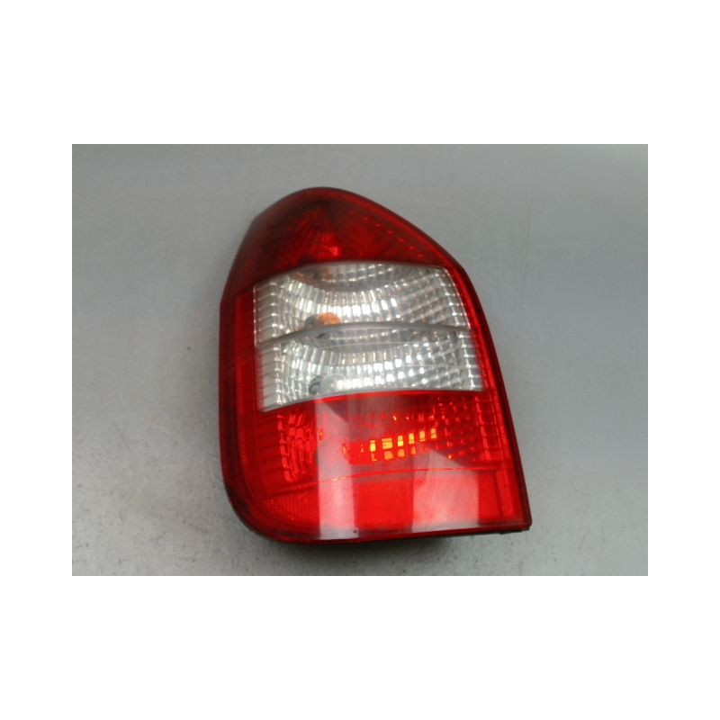 FEU ARRIERE GAUCHE  OPEL ZAFIRA MONOSP. I (A) 1999-2005