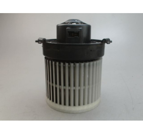 MOTEUR VENTILATEUR CHAUFFAGE