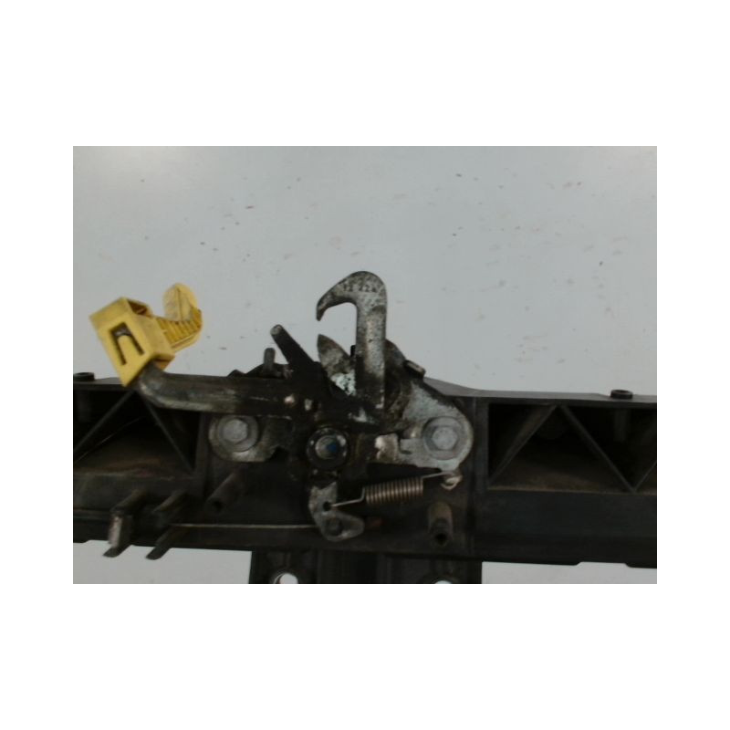 TRAVERSE SUPERIEURE ARMATURE AVANT CITROEN BERLINGO