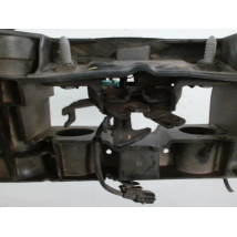 TRAVERSE SUPERIEURE ARMATURE AVANT RENAULT CLIO