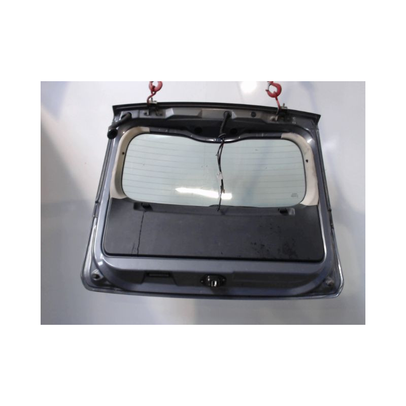 HAYON NISSAN NOTE