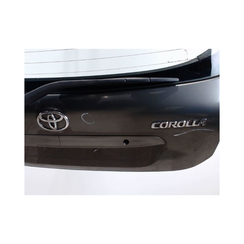 HAYON TOYOTA COROLLA 2002-