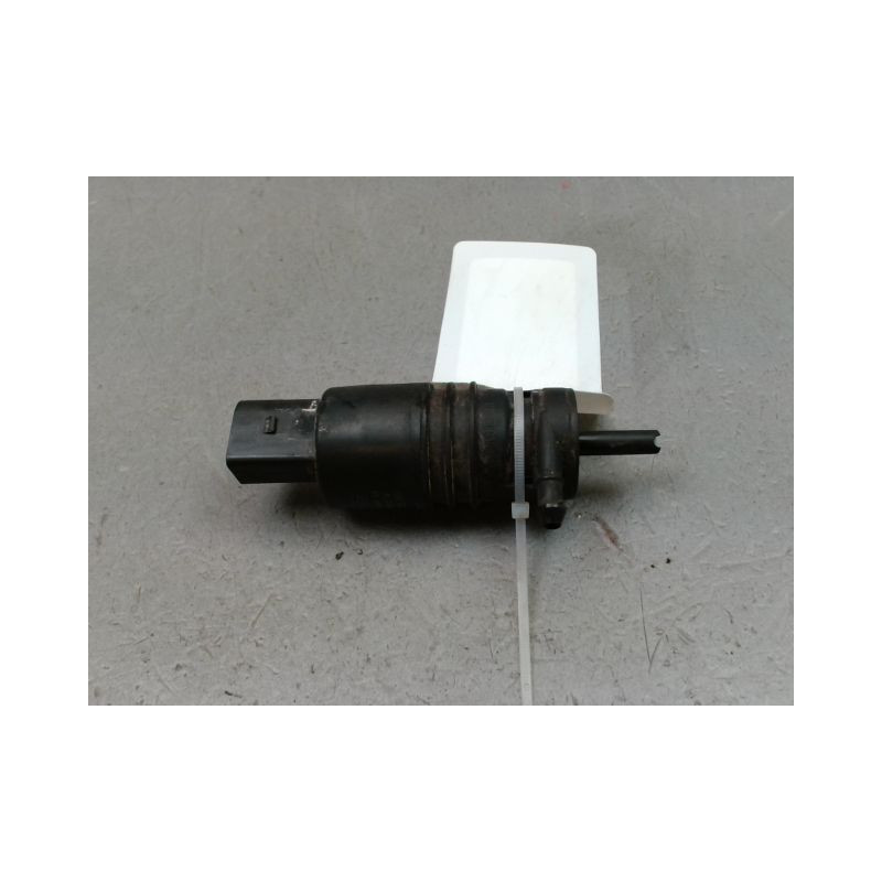 POMPE LAVE-GLACE AVANT FORD COUPE
