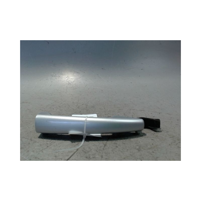 POIGNEE EXTERIEURE PORTE ARRIERE DROIT PEUGEOT 207 5P
