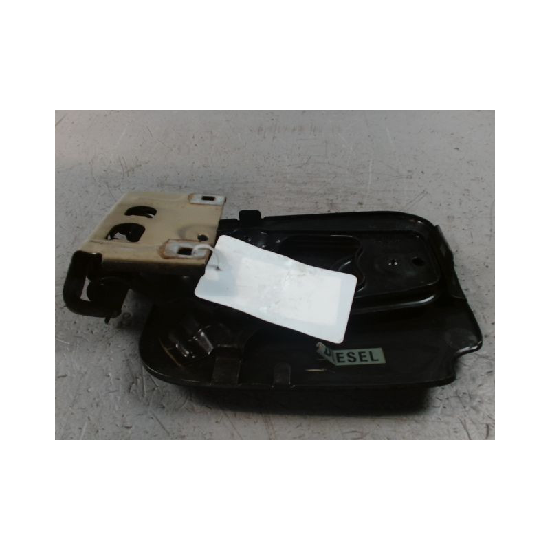 VOLET DE TRAPPE CARBURANT DACIA DUSTER 2010-