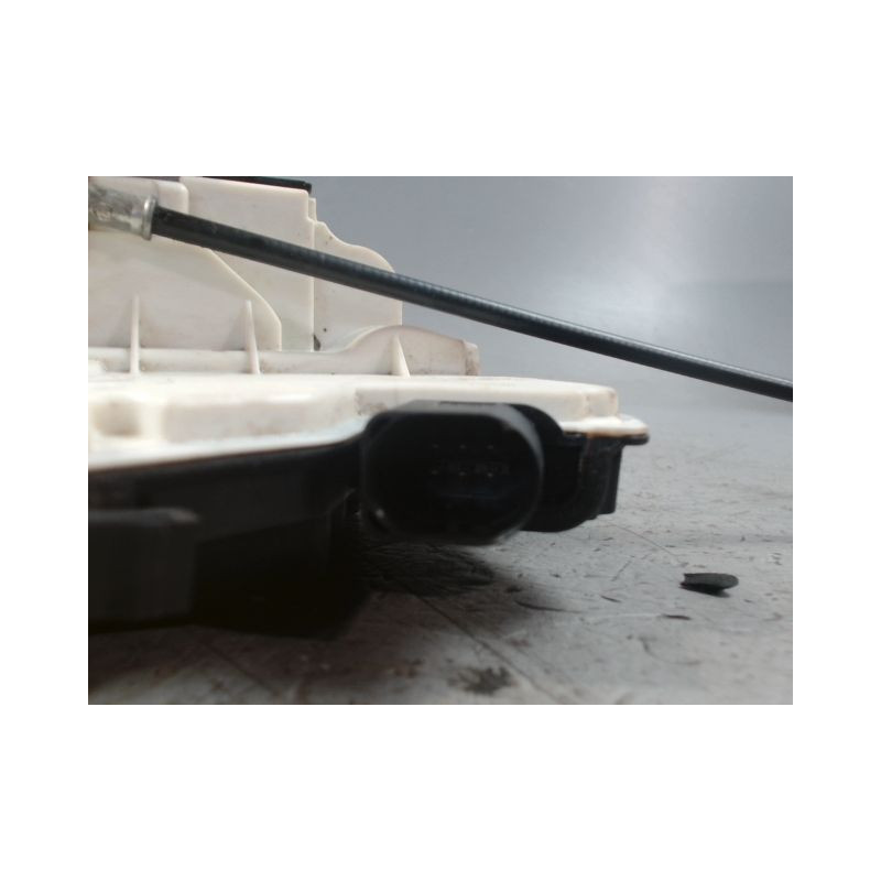 SYSTEME CONDAMNATION ARRIERE DROIT SEAT IBIZA 2008-