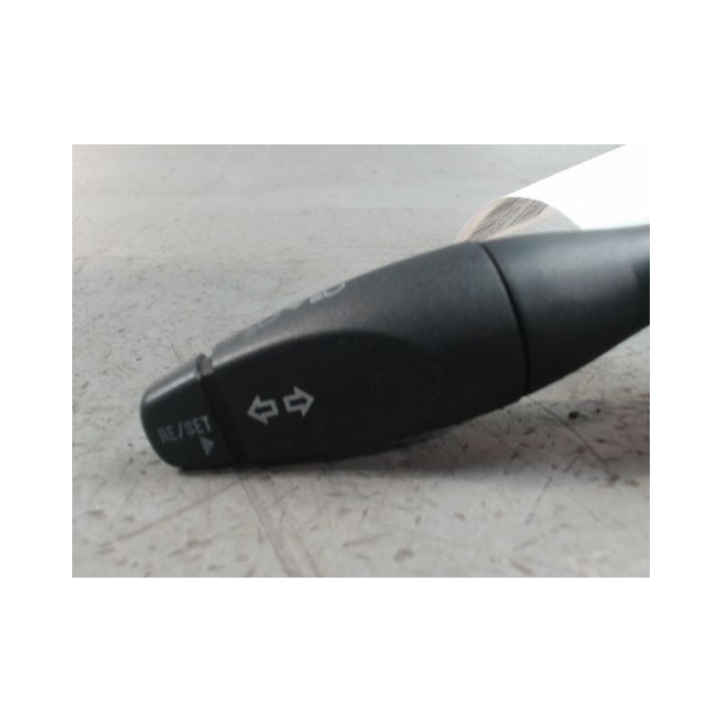 COMMANDE CLIGNOTANT FORD FIESTA 2008-