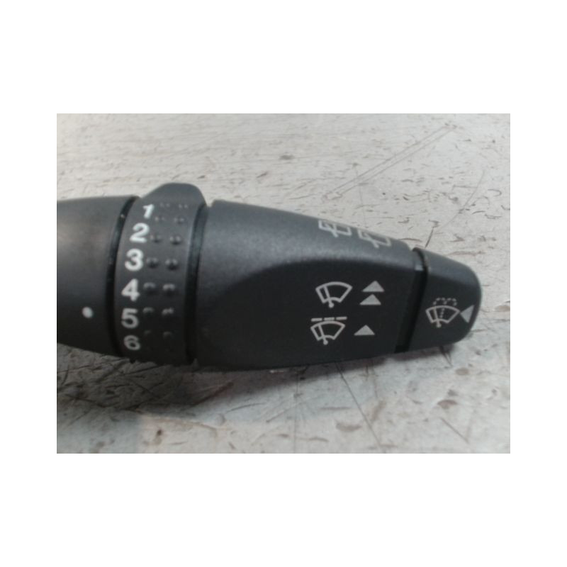 COMMANDE ESSUIE GLACE FORD FIESTA 2008-