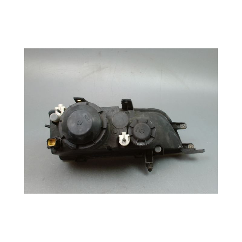 PHARE GAUCHE ROVER 200 94-96