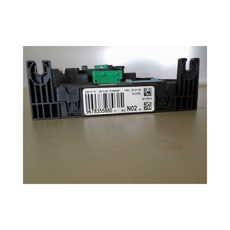 BOITIER GESTION HABITACLE PEUGEOT 208