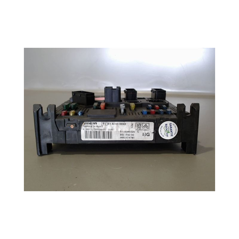 BOITIER GESTION HABITACLE PEUGEOT 206