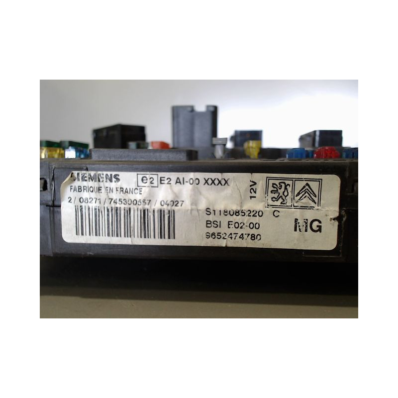BOITIER GESTION HABITACLE PEUGEOT 206