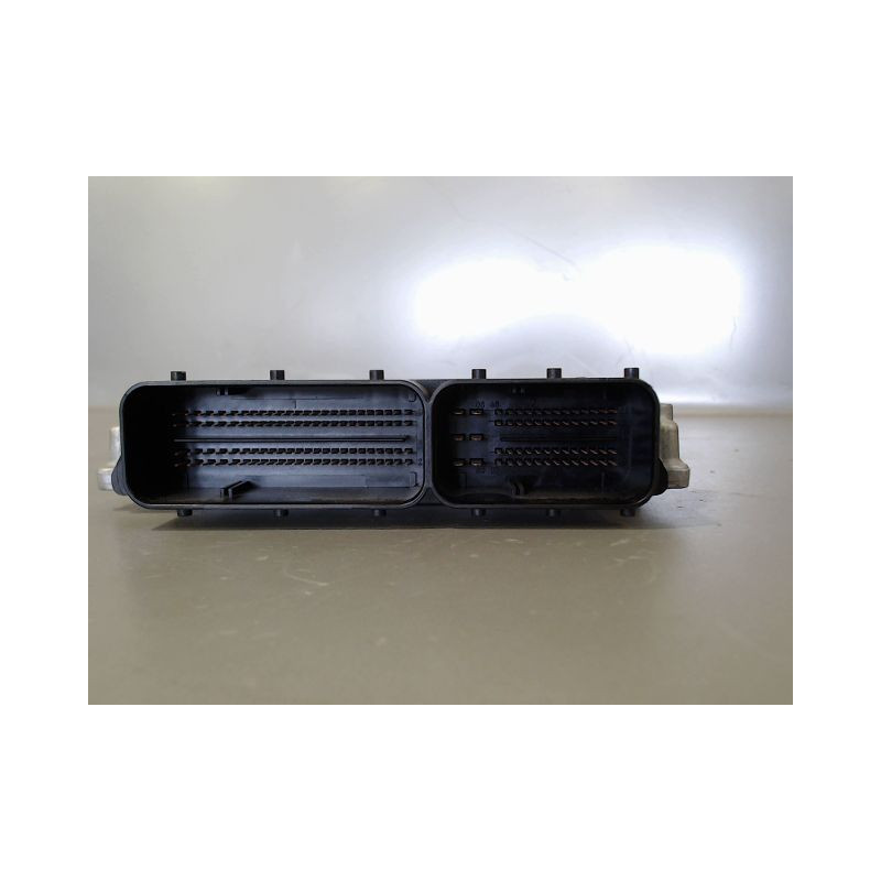 CALCULATEUR MOTEUR B.M.W. SERIE 1