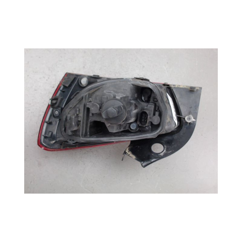 FEU ARRIERE GAUCHE  SEAT IBIZA