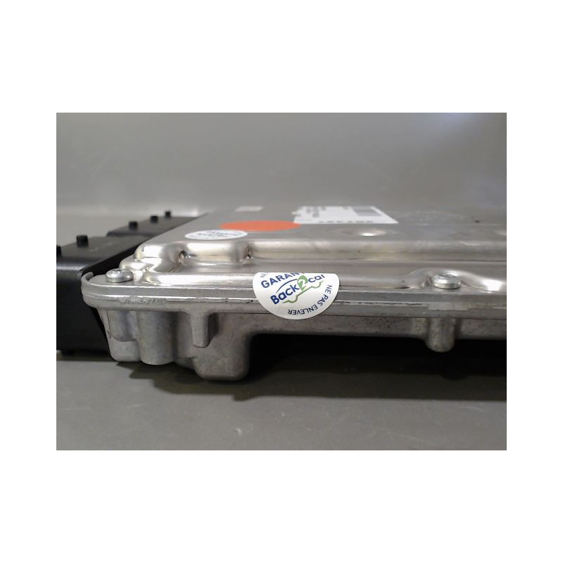 CALCULATEUR MOTEUR AUDI A5