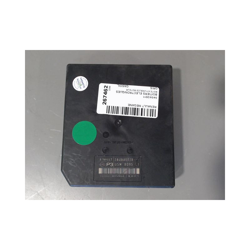 BOITE A FUSIBLES RENAULT MEGANE