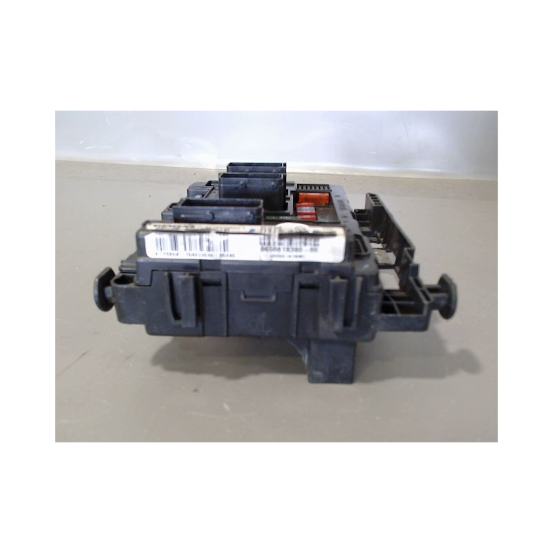 BOITE A FUSIBLES CITROEN C3