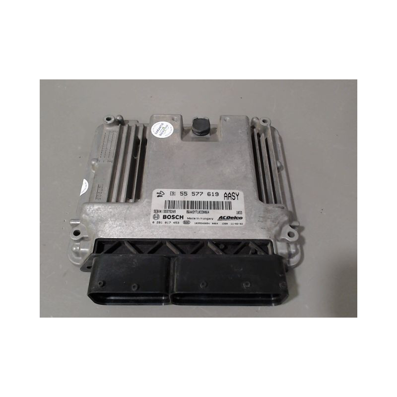 CALCULATEUR MOTEUR OPEL INSIGNIA