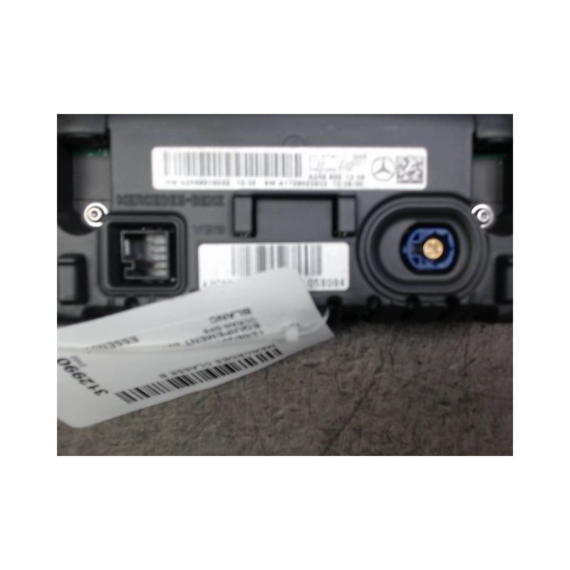 ECRAN GPS MERCEDES CLASSE B