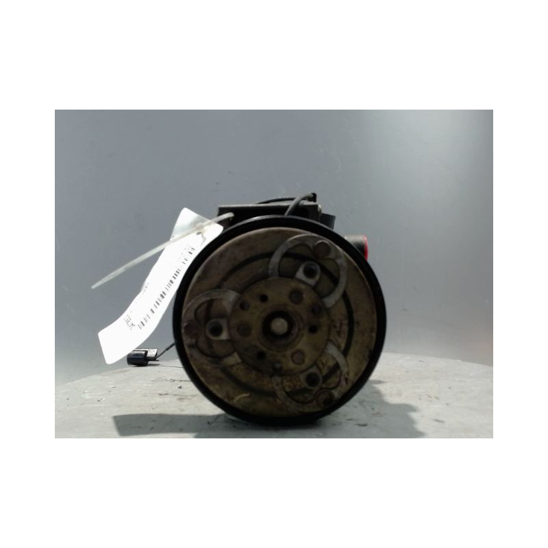 COMPRESSEUR AIR CONDITIONNE MITSUBISHI PAJERO