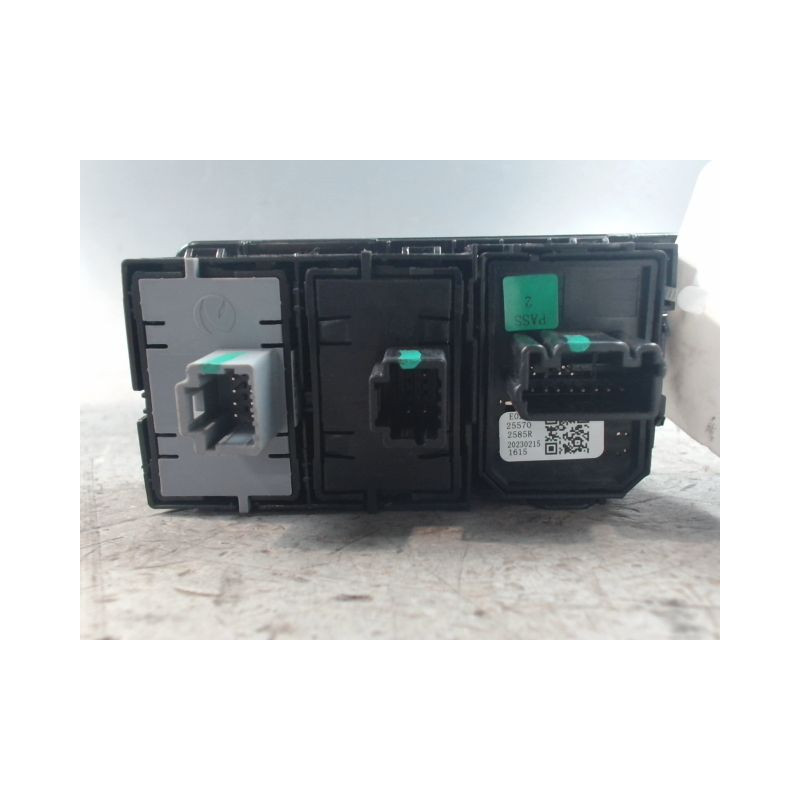 COMMANDE RETROVISSEUR EXTERIEUR ELECTRIQUE DACIA SPRING