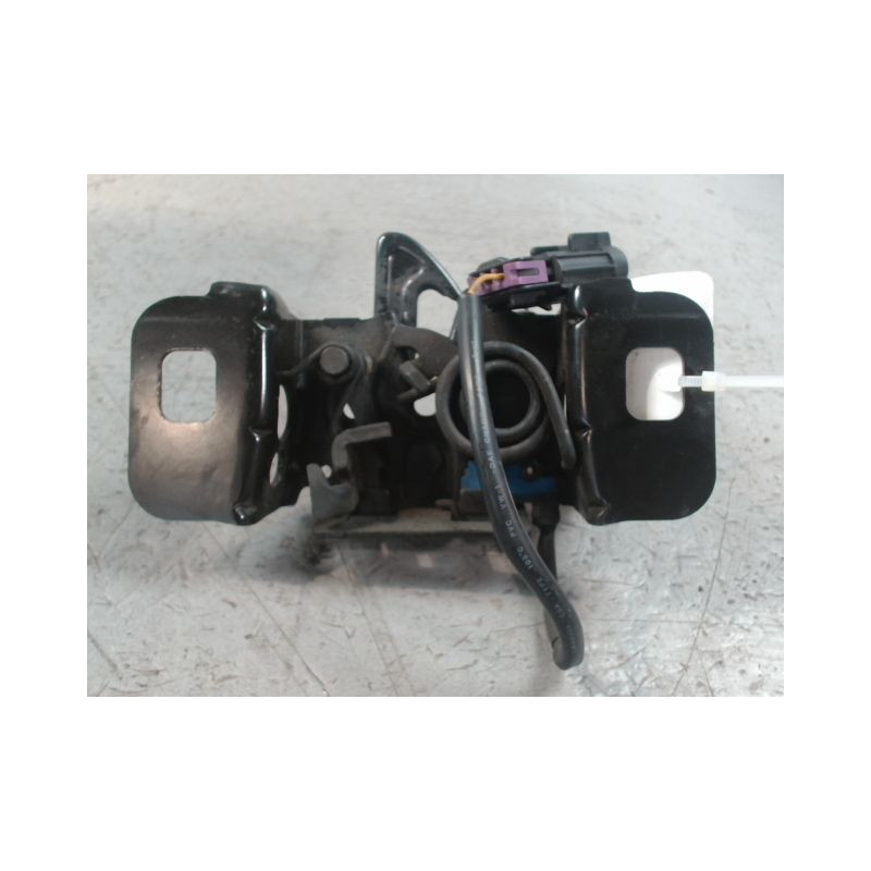 SERRURE CAPOT CHEVROLET ORLANDO