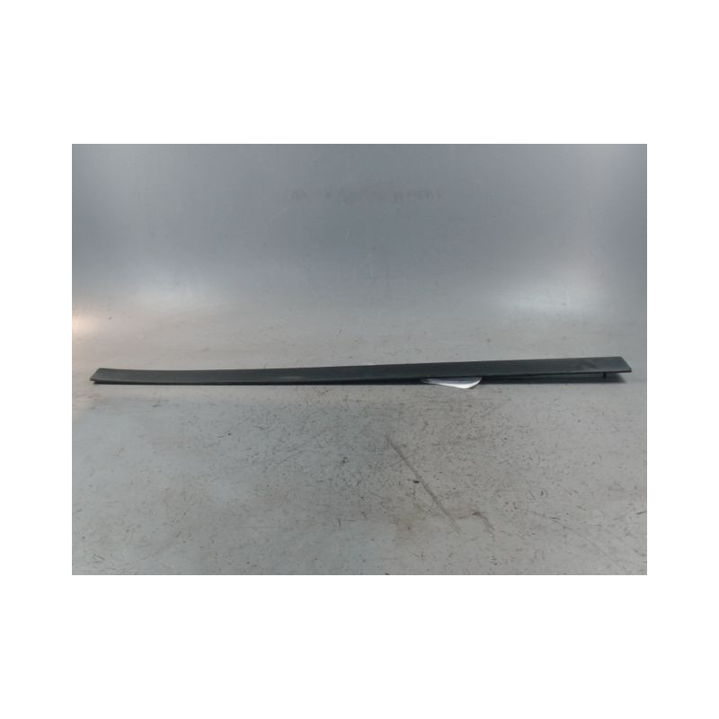 PROTECTION PORTE AVANT GAUCHE CHEVROLET ORLANDO