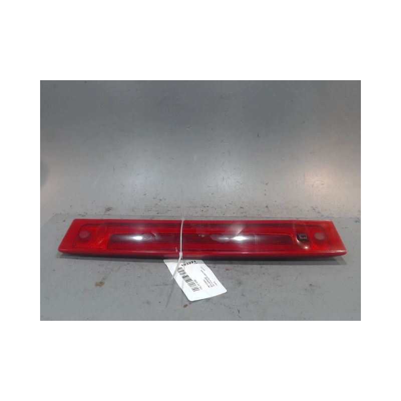 FEUX STOP SUPPLEMENTAIRE VOLVO XC90