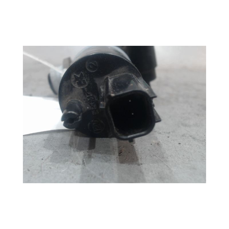 POMPE LAVE-GLACE AVANT LAND ROVER RR EVOQUE