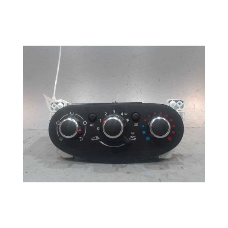 COMMANDE DE CHAUFFAGE DACIA SANDERO