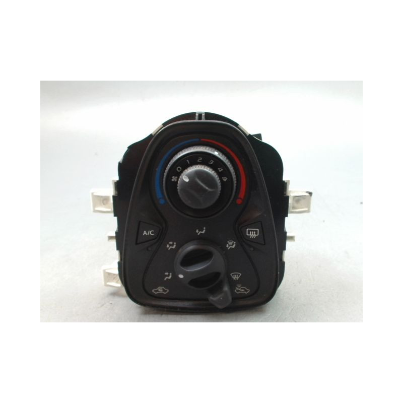 COMMANDE DE CHAUFFAGE TOYOTA AYGO 5P
