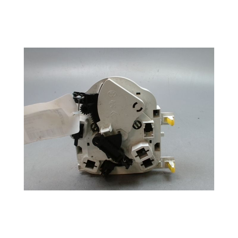 COMMANDE DE CHAUFFAGE TOYOTA AYGO 5P